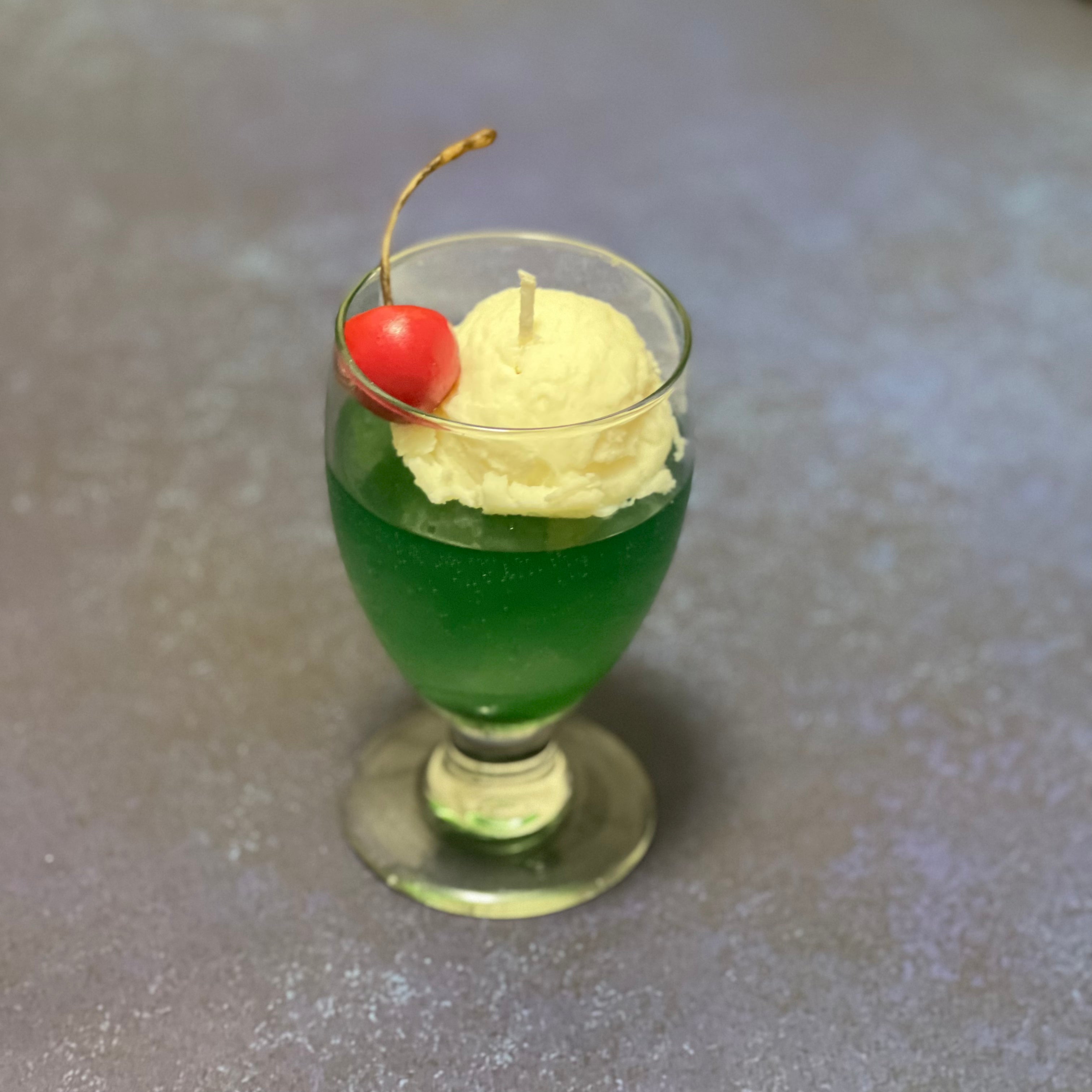 クリームソーダ – Laule'a Kalama Candle